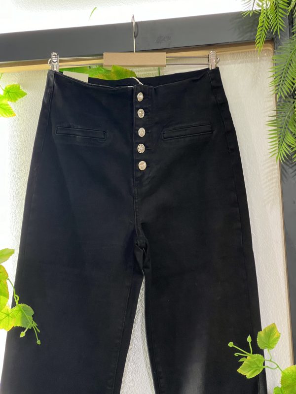 PANTALÓN NEGRO DENIM - Imagen 3