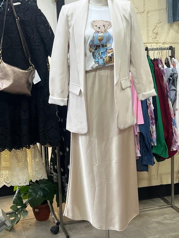 FALDA SATINADA BEIGE - Imagen 2