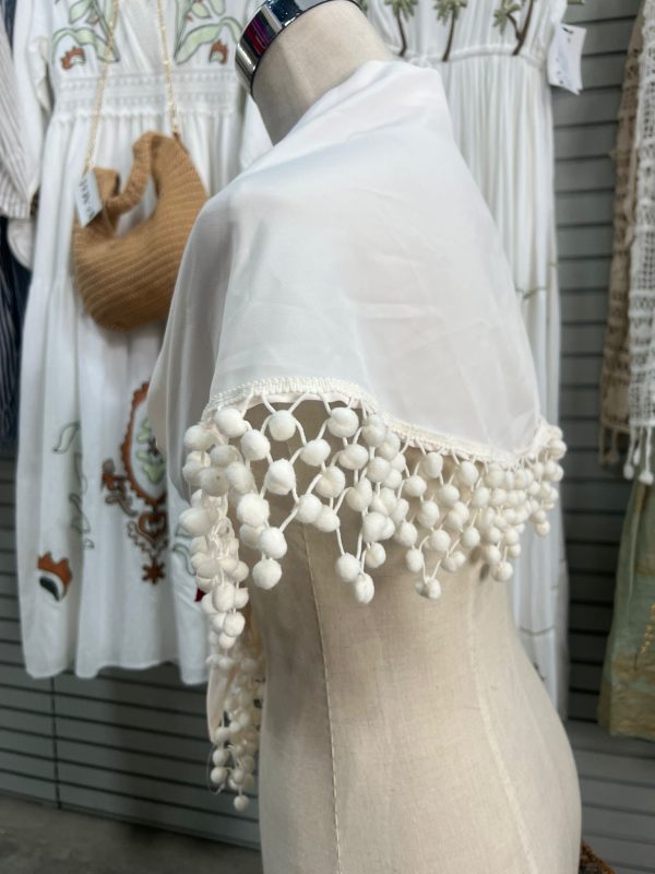 Mantón beige de madroños - Imagen 4